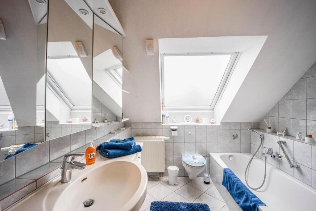 Ferienwohnung Im Gruenen, 10 Km Rv, 30 Km Bodensee, Kueche Bad Balkon Wolpertswende Kültér fotó